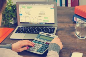 start a dropshipping business in 5 steps